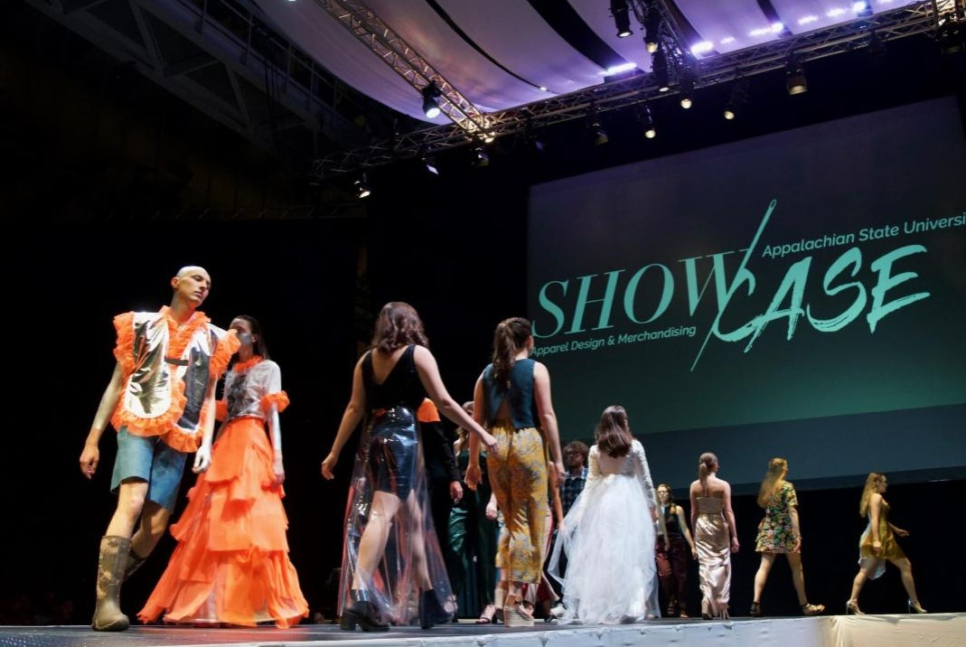 2022 Spring Fashion Showcase